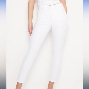 Good American White Cropped Skinny Jeans